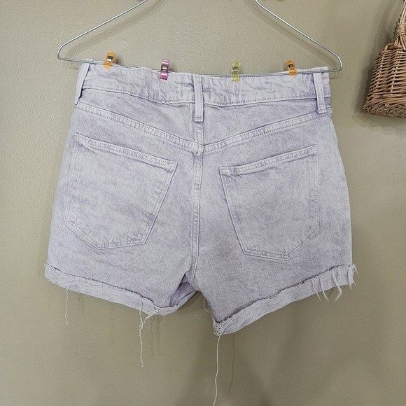 Universal Thread Lavender Jean Shorts - Picture 5 of 10